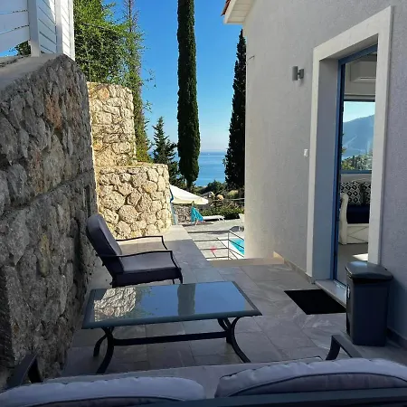 Katerinas Village Supreme With Private Pool * Agios Nikitas