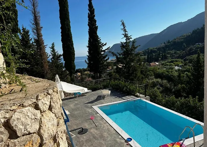 Katerinas Village Supreme With Private Pool