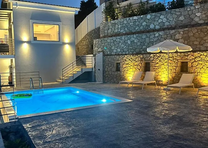 Katerinas Village Supreme With Private Pool Áyios Nikítas