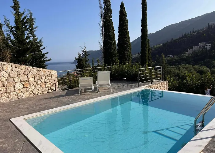 Katerinas Village Supreme With Private Pool *